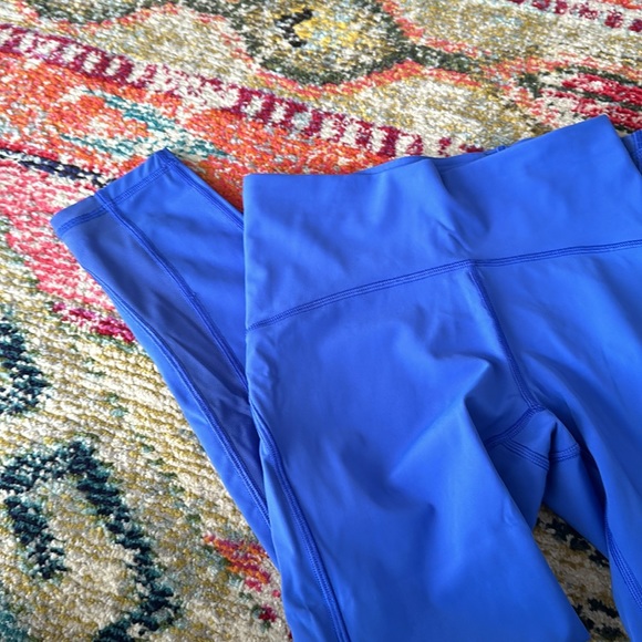 Lululemon Train Times 7/8 Pant 25" ••Blazer Blue - Picture 3 of 9
